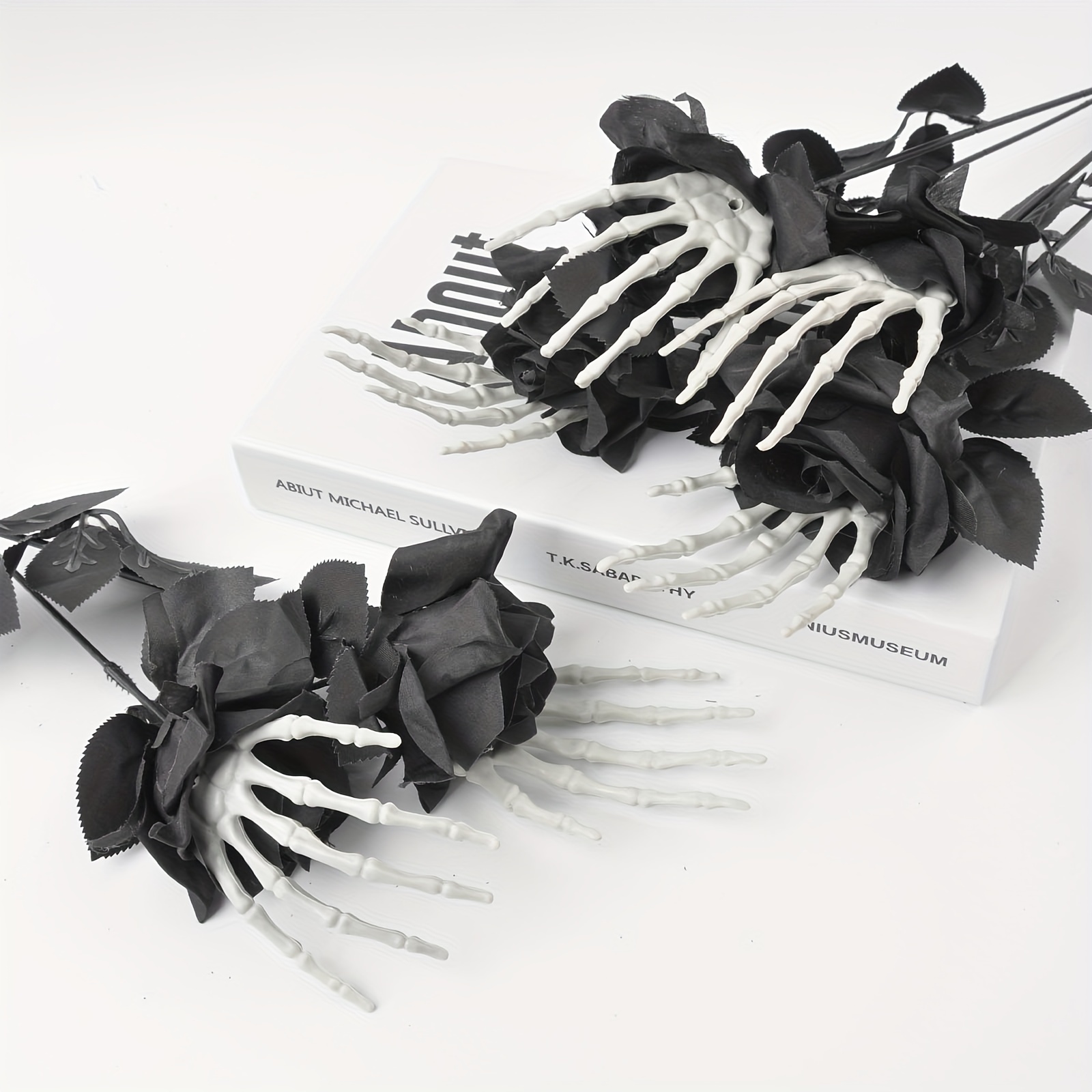 Rose artificiali nere di plast - Halloween Skeleton Decoration recensione e prezzo